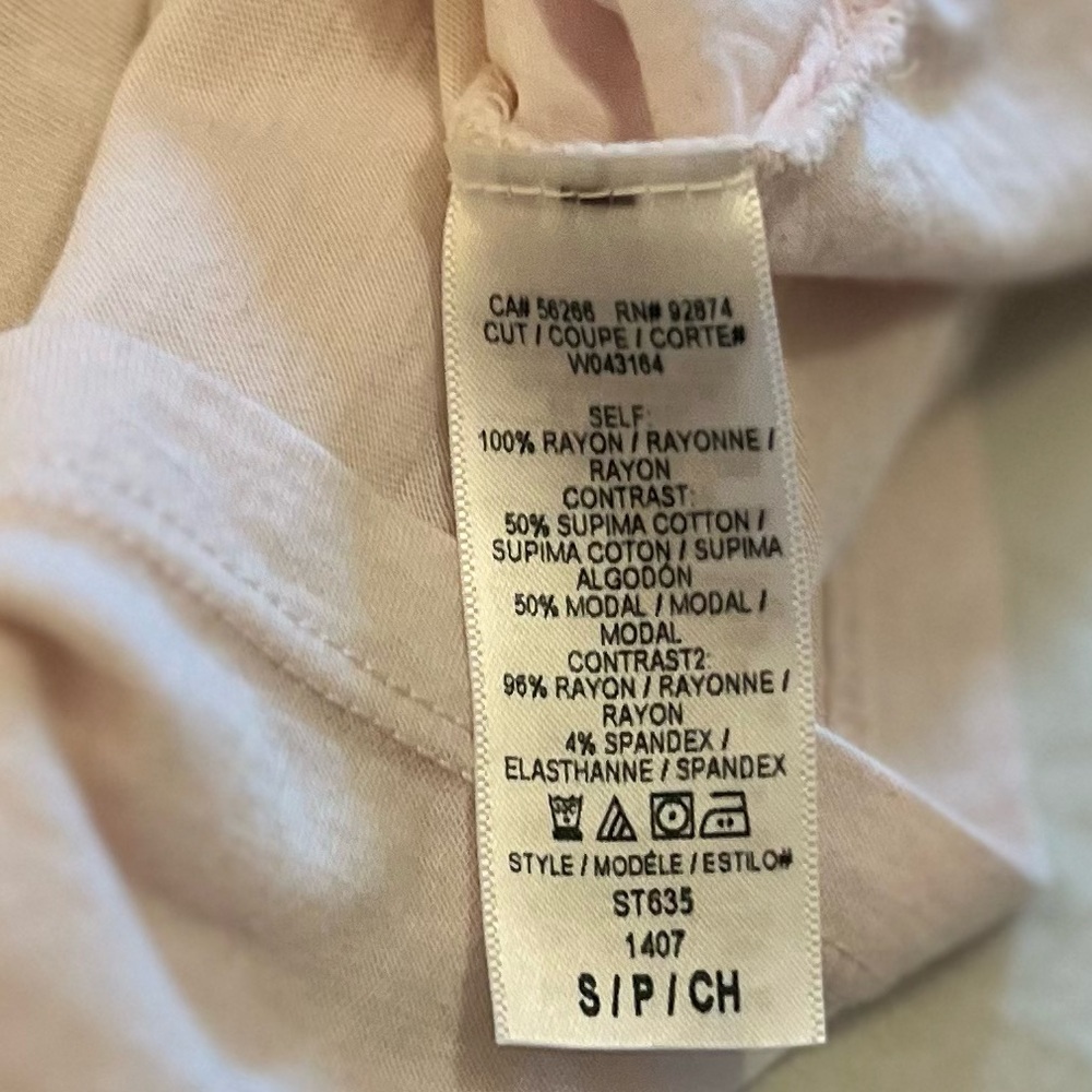 3/$19 Splendid soft sleeveless tank top blouse - Picture 15 of 16